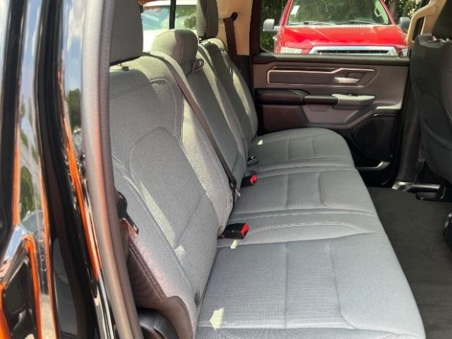 RAM 1500 Big Horn Crew Cab SWB 4WD 2020