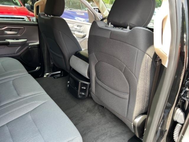 RAM 1500 Big Horn Crew Cab SWB 4WD 2020