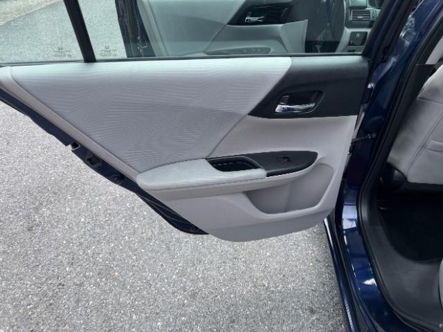 Honda Accord LX Sedan CVT 2016