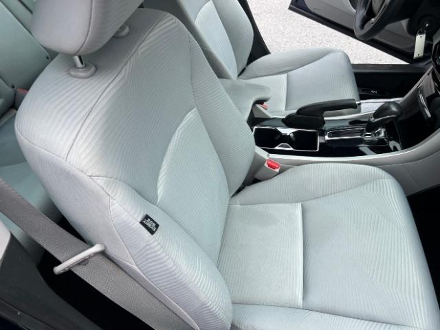 Honda Accord LX Sedan CVT 2016