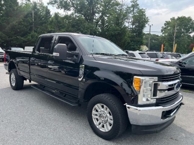 Ford F-250 SD XLT Crew Cab 4WD 2017