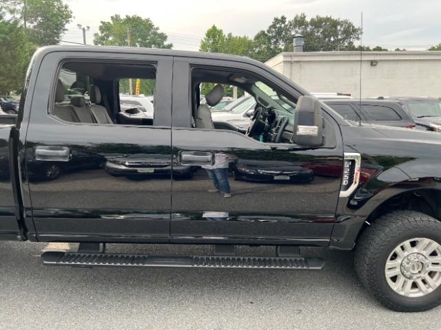 Ford F-250 SD XLT Crew Cab 4WD 2017