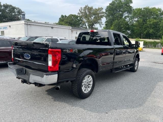 Ford F-250 SD XLT Crew Cab 4WD 2017