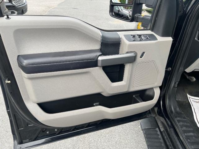 Ford F-250 SD XLT Crew Cab 4WD 2017