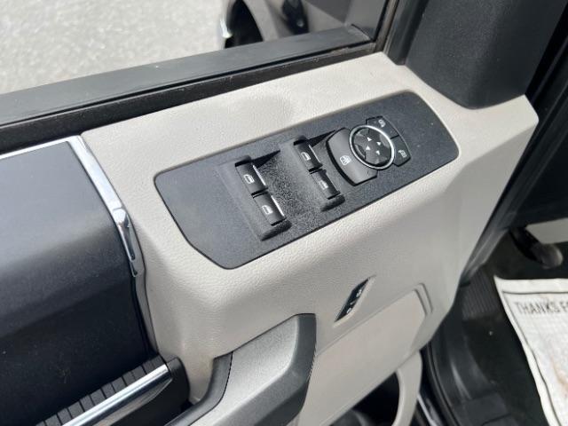 Ford F-250 SD XLT Crew Cab 4WD 2017