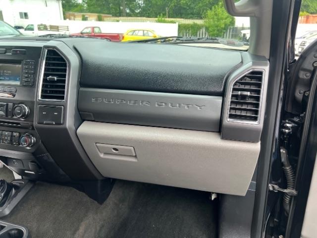 Ford F-250 SD XLT Crew Cab 4WD 2017