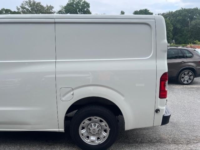Nissan NV Cargo 1500 SV 2019