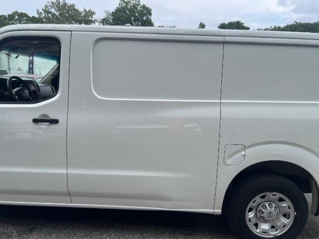 Nissan NV Cargo 1500 SV 2019