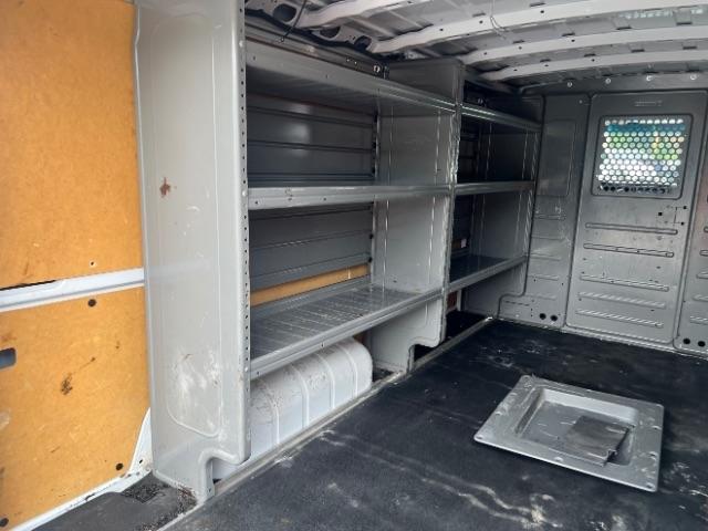 Nissan NV Cargo 1500 SV 2019