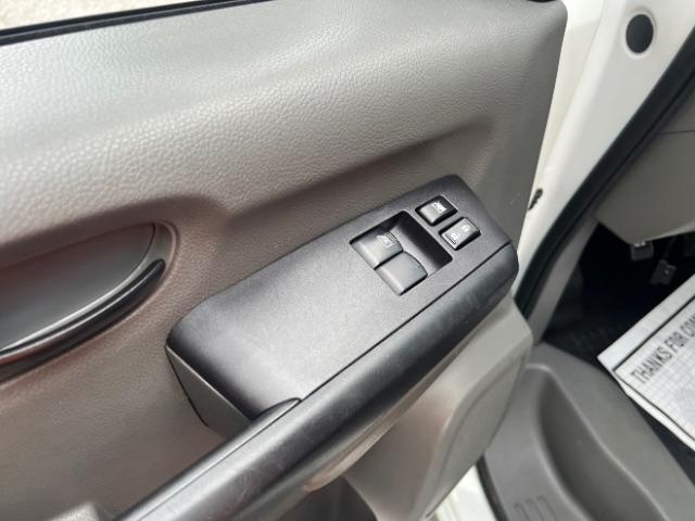 Nissan NV Cargo 1500 SV 2019