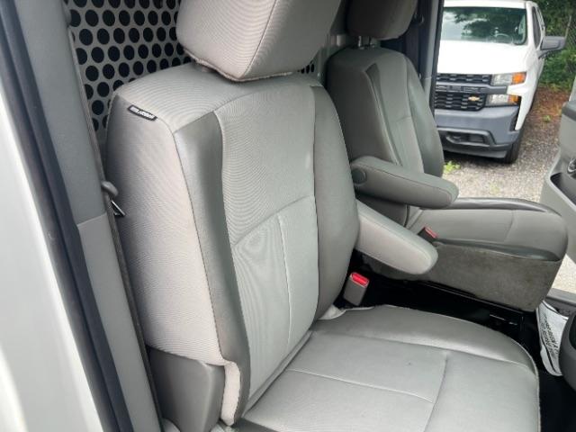 Nissan NV Cargo 1500 SV 2019