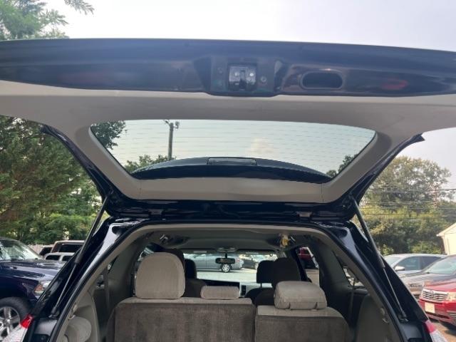 Toyota Sienna LE 8-Passenger 2017