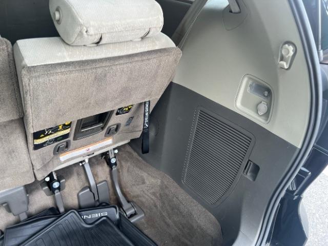 Toyota Sienna LE 8-Passenger 2017