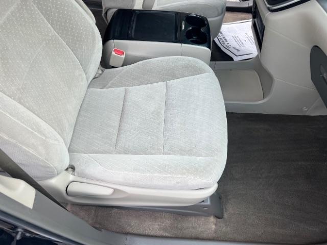 Toyota Sienna LE 8-Passenger 2017