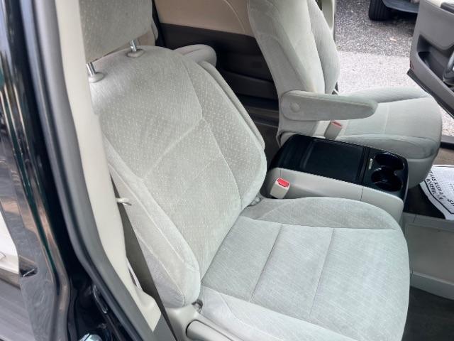 Toyota Sienna LE 8-Passenger 2017