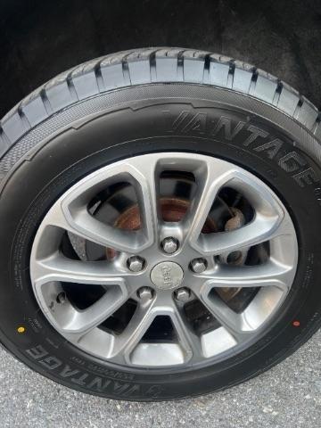 Jeep Grand Cherokee Limited 4WD 2016