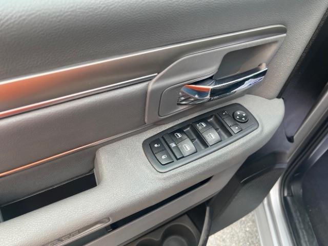 RAM 1500 Classic Tradesman Crew Cab LWB 4WD 2020