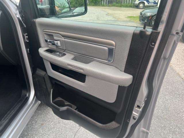RAM 1500 Classic Tradesman Crew Cab LWB 4WD 2020