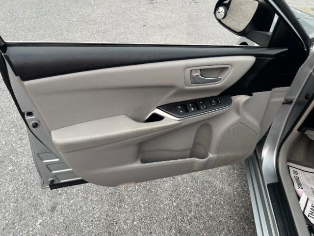 Toyota Camry XLE 2017