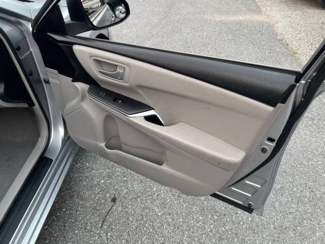 Toyota Camry XLE 2017