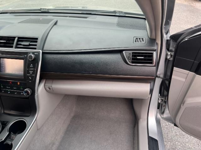 Toyota Camry XLE 2017