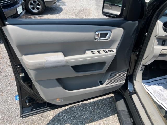 Honda Pilot EX-L 2WD 5-Spd AT with Navigation 2015