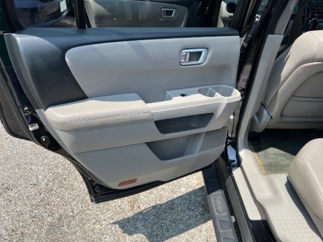 Honda Pilot EX-L 2WD 5-Spd AT with Navigation 2015