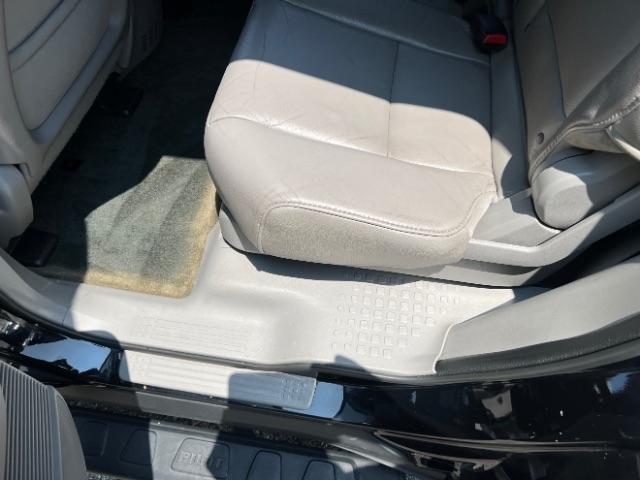 Honda Pilot EX-L 2WD 5-Spd AT with Navigation 2015