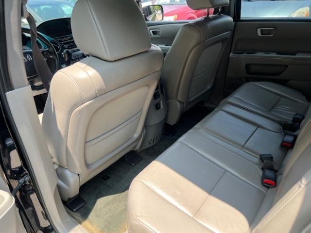 Honda Pilot EX-L 2WD 5-Spd AT with Navigation 2015