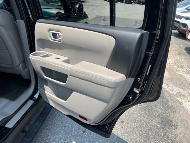 Honda Pilot EX-L 2WD 5-Spd AT with Navigation 2015