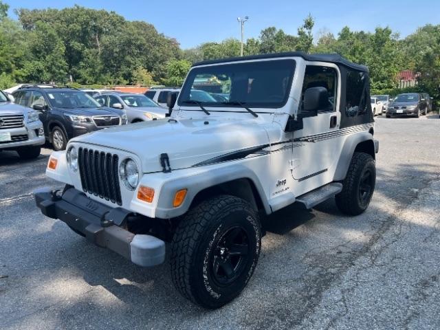 Jeep Wrangler SE 2003