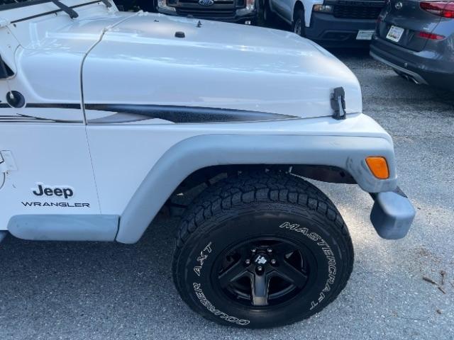 Jeep Wrangler SE 2003