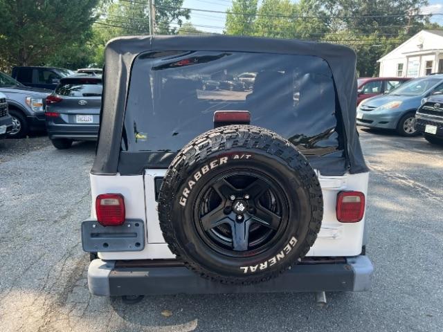 Jeep Wrangler SE 2003