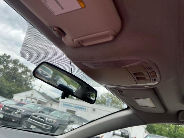 Toyota Corolla S 5-Speed MT 2010