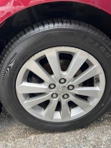 Toyota Corolla S 5-Speed MT 2010
