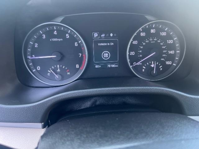 Hyundai Elantra Value Edition 6A 2017