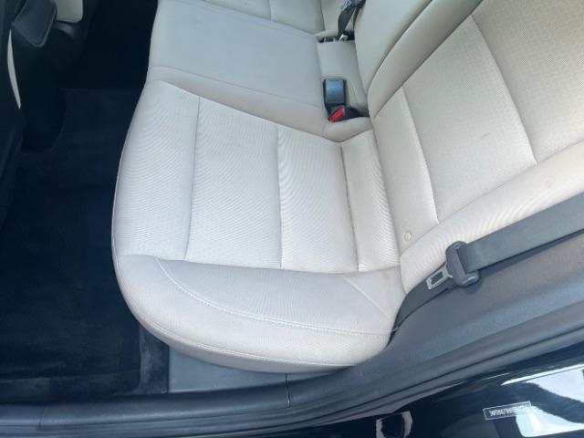 Hyundai Elantra Value Edition 6A 2017