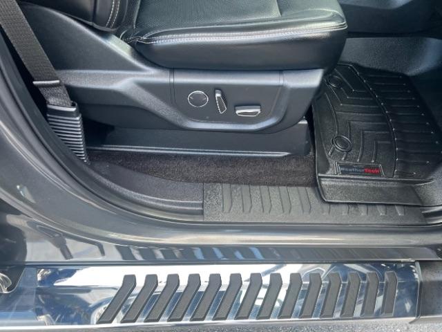 Ford F-150 Lariat SuperCrew 6.5-ft. Bed 4WD 2017