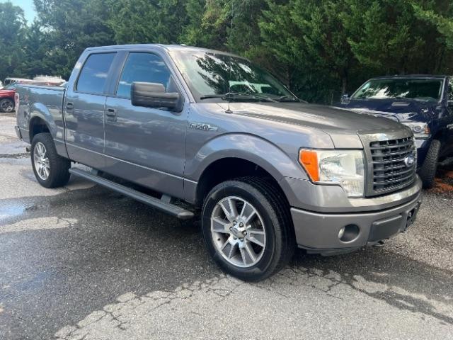 Ford F-150 XL SuperCrew 5.5-ft. Bed 4WD 2014