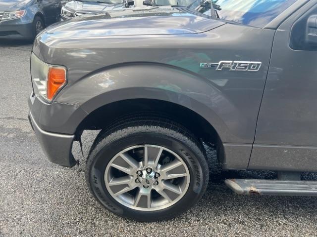 Ford F-150 XL SuperCrew 5.5-ft. Bed 4WD 2014