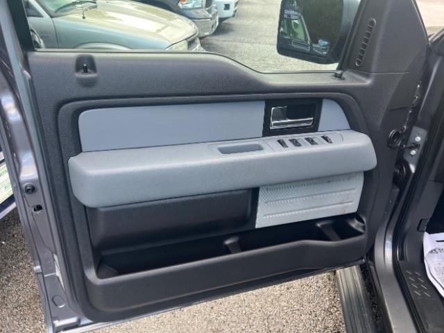Ford F-150 XL SuperCrew 5.5-ft. Bed 4WD 2014