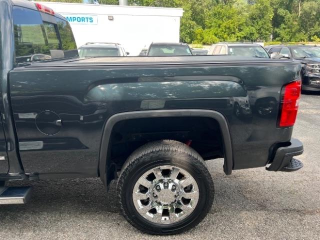 GMC Sierra 2500HD Denali Crew Cab 4WD 2019
