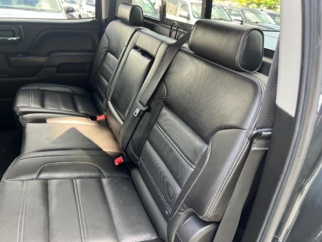 GMC Sierra 2500HD Denali Crew Cab 4WD 2019