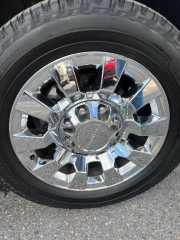 GMC Sierra 2500HD Denali Crew Cab 4WD 2019