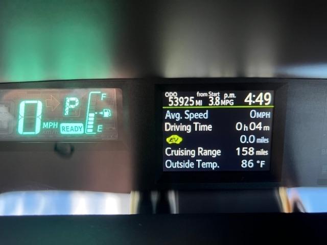 Toyota Prius c Four 2012