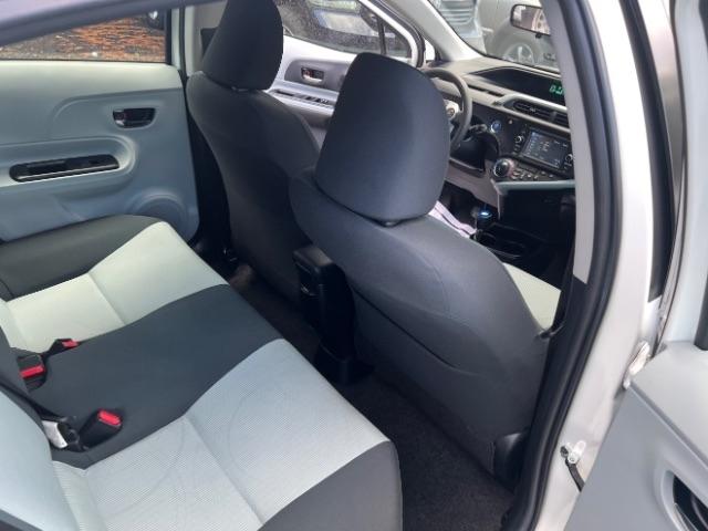 Toyota Prius c Four 2012