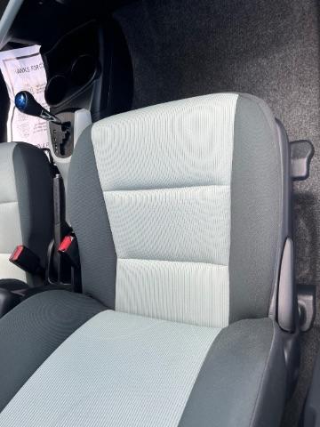 Toyota Prius c Four 2012