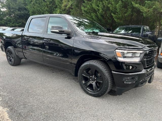 RAM 1500 Big Horn Crew Cab LWB 4WD 2020