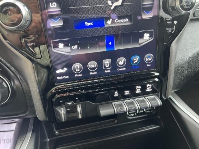 RAM 1500 Big Horn Crew Cab LWB 4WD 2020