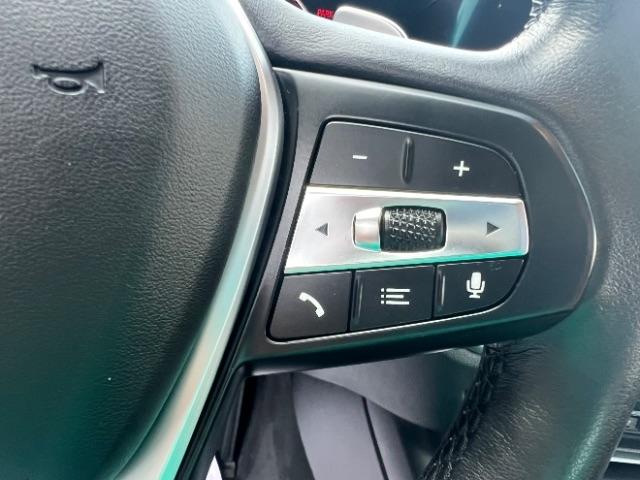 BMW 3-Series 330i xDrive 2021